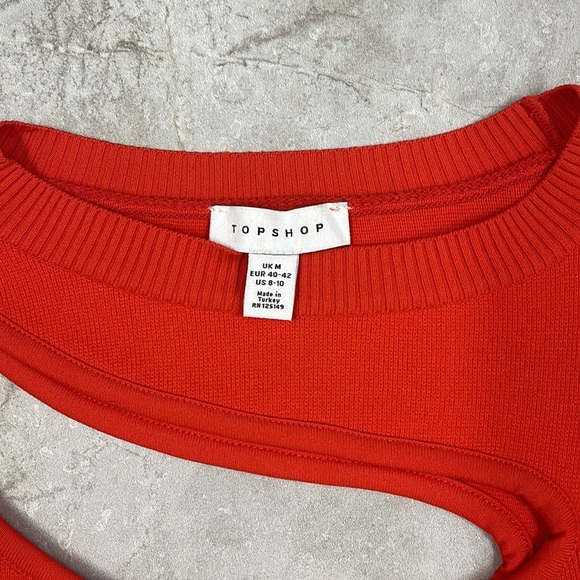 Topshop loop cut out cherry red sweater size M elegant understated dress up/down - Picture 6 of 7